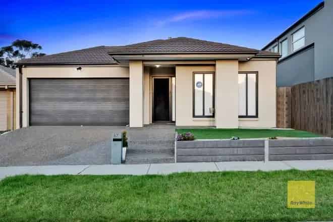 House For Sale , 67, Homebush Drive, Melbourne, Victoria