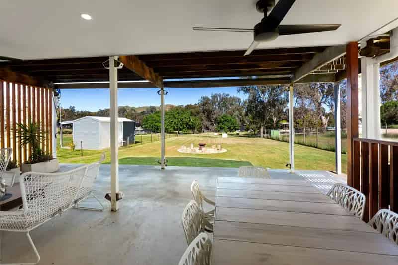 Profitable Lakeside Retreat with Proven Airbnb Success and Repeat Guests