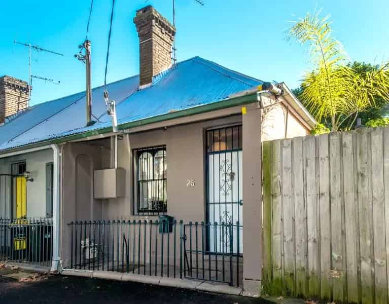 Modern One Bedroom Terrace
