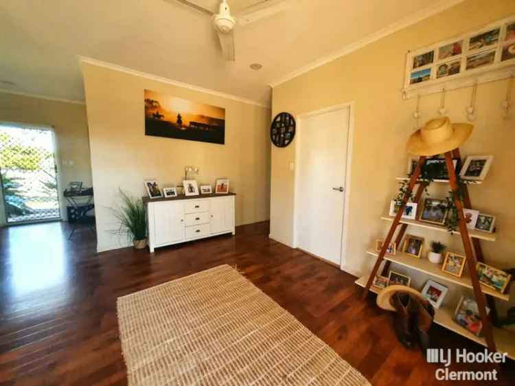 House For Sale in Clermont, Queensland