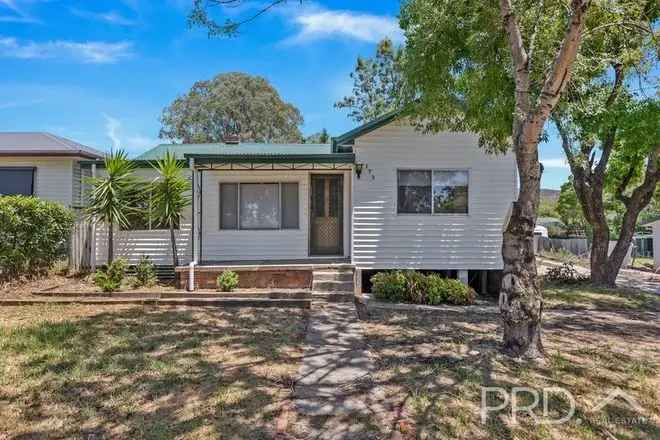 House For Sale in Tumut, New South Wales