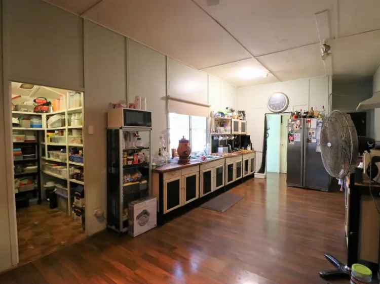 House For Sale in Mitchell, Queensland