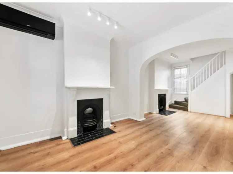 Charming 3 Bedroom Terrace With Modern Finishes