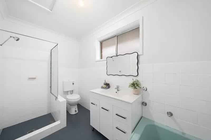 House For Sale , 1, Eric Crescent, Sydney, New South Wales