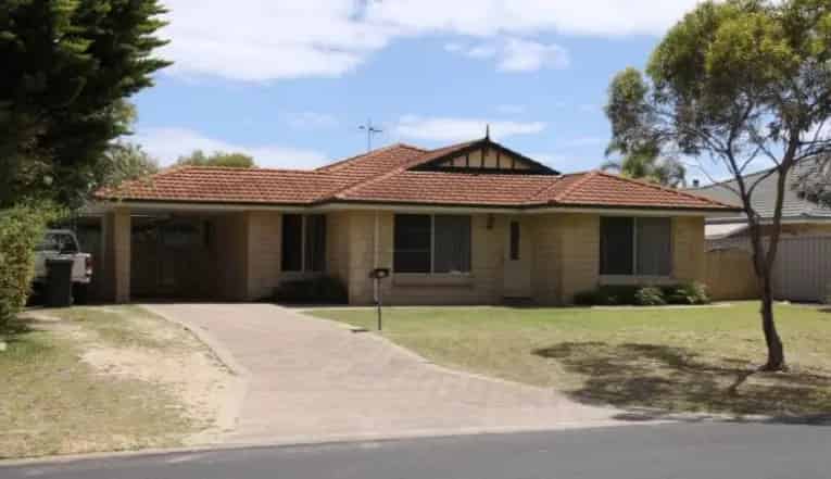 House For Sale - 13 Wattle Bird Court, Broadwater WA 6280