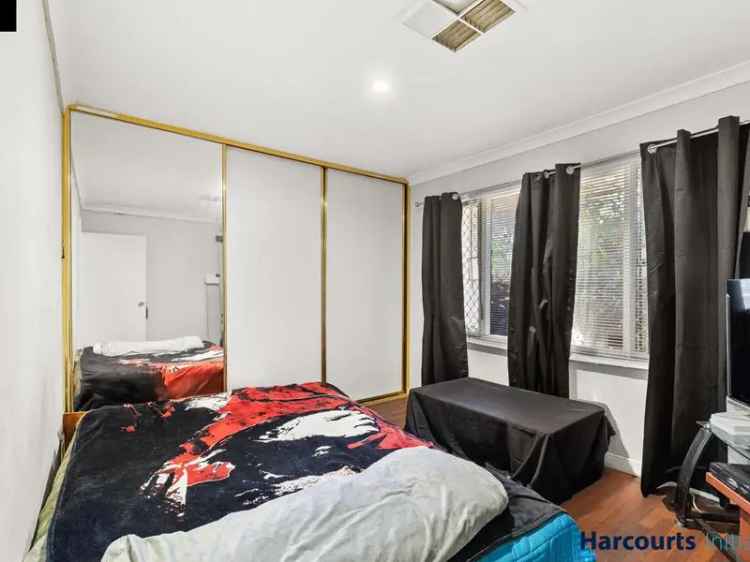 House For Sale in City of Wanneroo, Western Australia