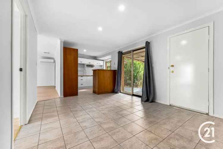 4 Bed 2 Bath House with Shed - Redbank Plains