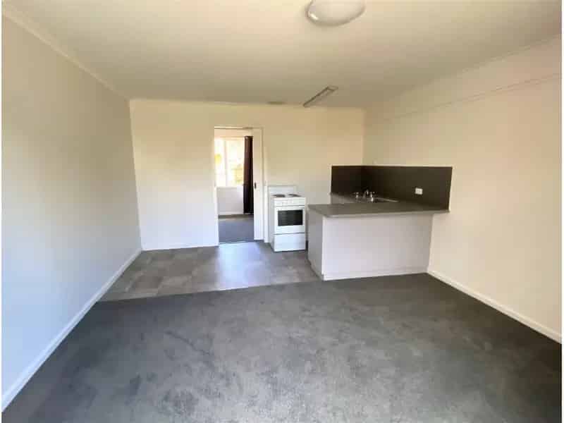 Single Bedroom Unit Close To Cbd