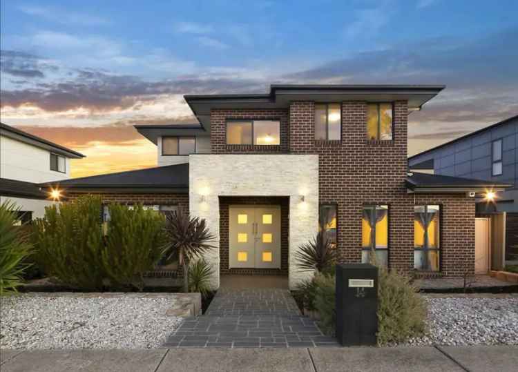 Real Estate For Sale - 14 Oodgeroo Avenue - Franklin , ACT