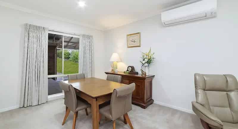 House For Sale , 10, Scoresby Street, Hamilton, Victoria