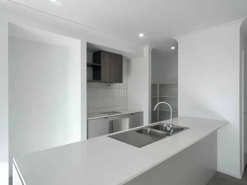 Contemporary Edge & Stylish Design - Botanical Estate