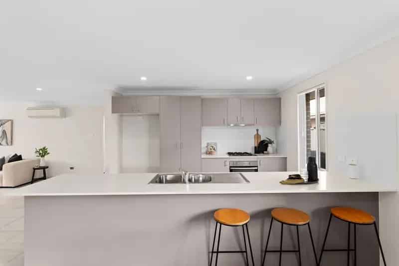 Real Estate For Lease - 48 Millbrook Road - Cliftleigh , NSW