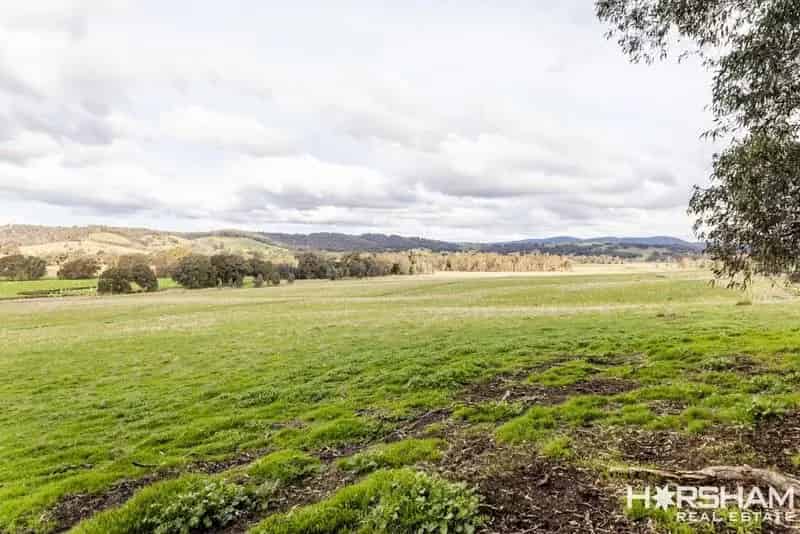 20 Acres in the heart of the Pyrenees!