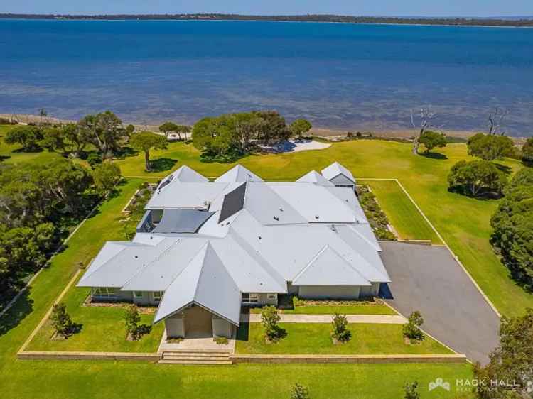 House For Sale in City of Mandurah, Western Australia