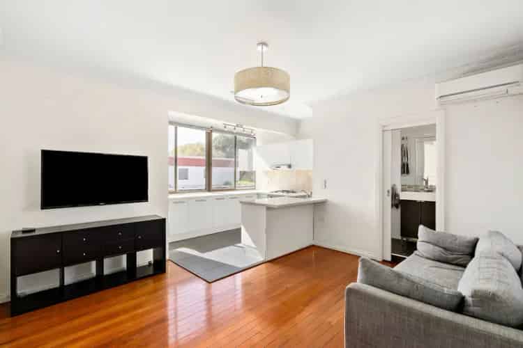 Rare Expanse in a Prestigious Northcote Pocket