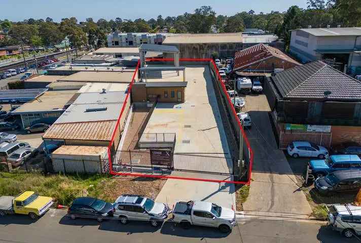 Secure Hardstand Yard For Lease - 1733m²