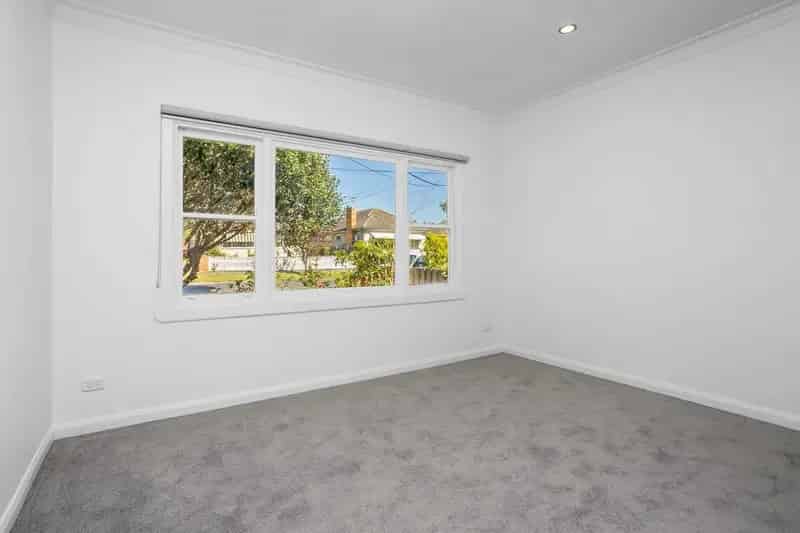 4 rooms studio of 262 m² in Melbourne