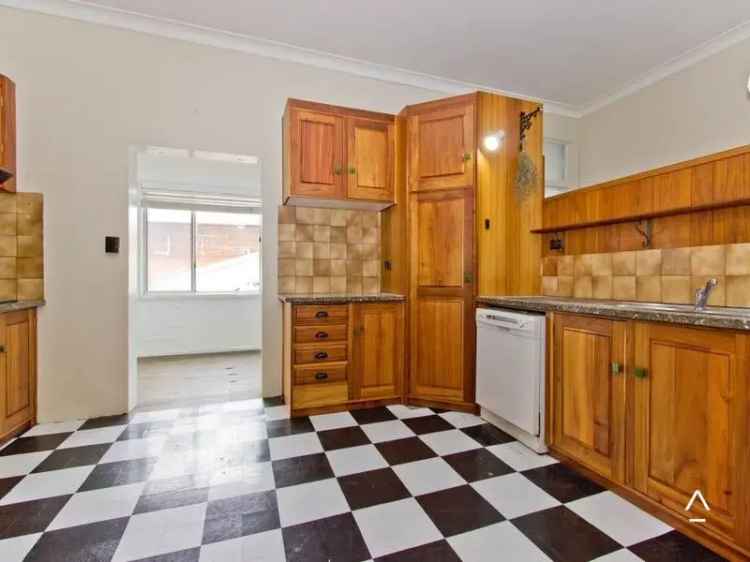 Apartment For Lease - 65A Elizabeth Street, Launceston TAS 7250