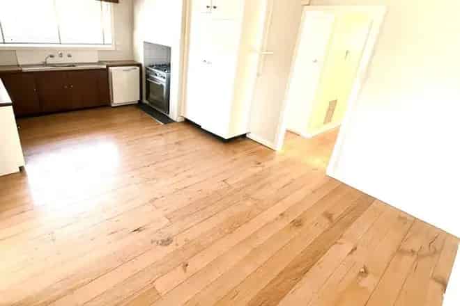 House For Sale , 44, Cyclamen Avenue, Melbourne, Victoria