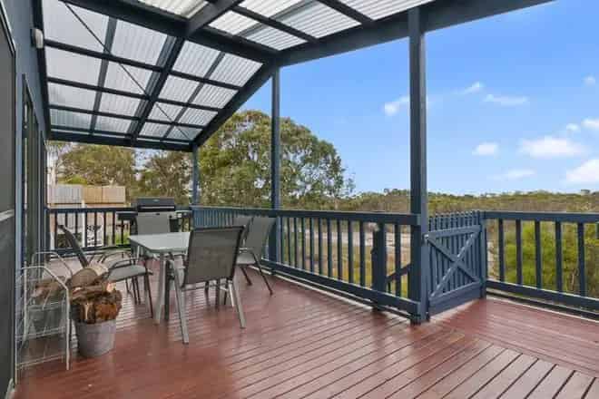 House For Rent , 6, National Park Road, Loch Sport, Victoria