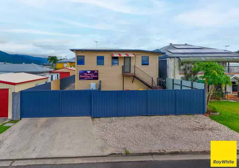 VERSATILE QUEENSLANDER WITH LIGHT INDUSTRY ZONING - LIVE, WORK, INVEST!