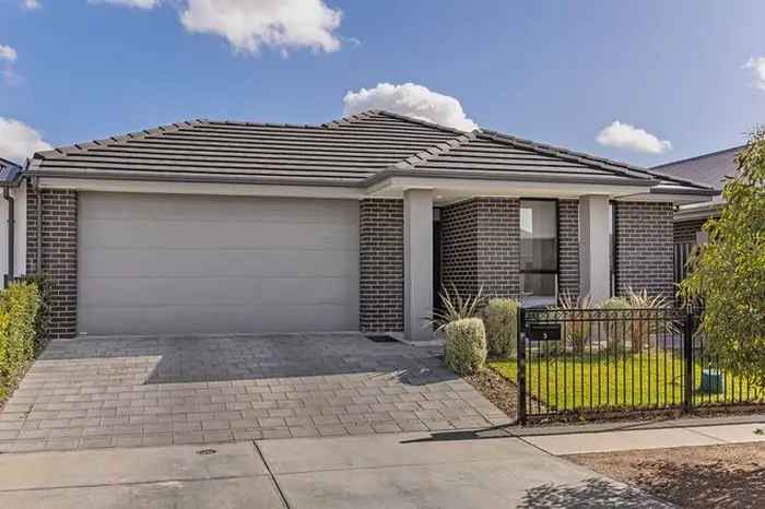 4 Bedroom Home with Solar System and Double Garage