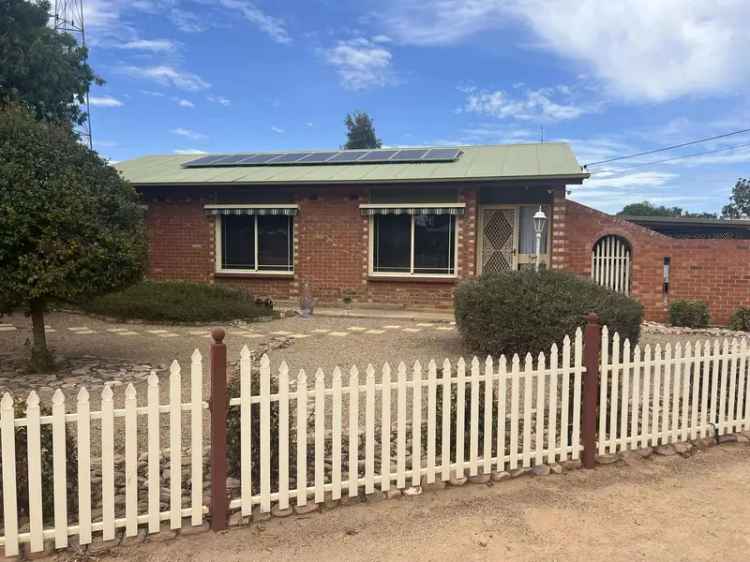 33 Hannan Street, Port Pirie SA 5540 - House For Sale