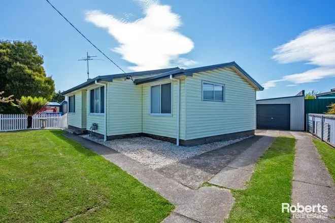 House For Sale in 7, Smith Street, Ulverstone, Tasmania