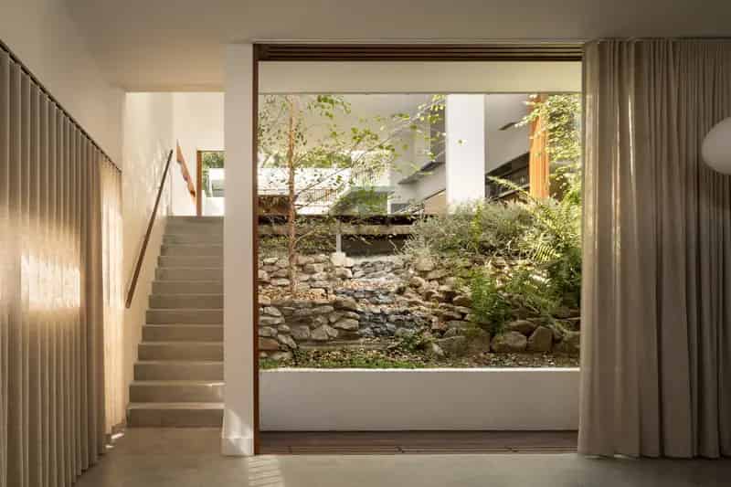 Architectural Luxury in this Bespoke Hillside Sanctuary
