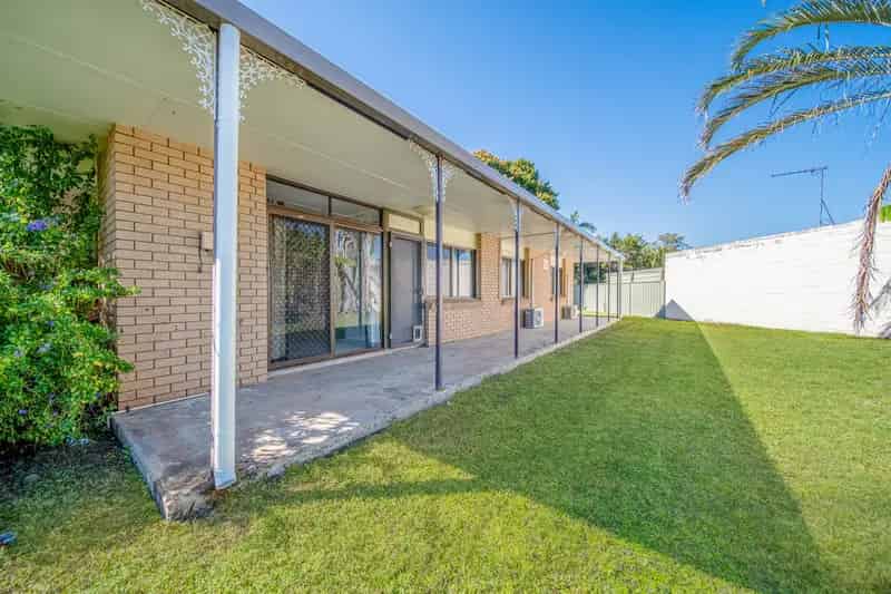 Rent 3 Bedroom Home Central to Town with Modern Features
