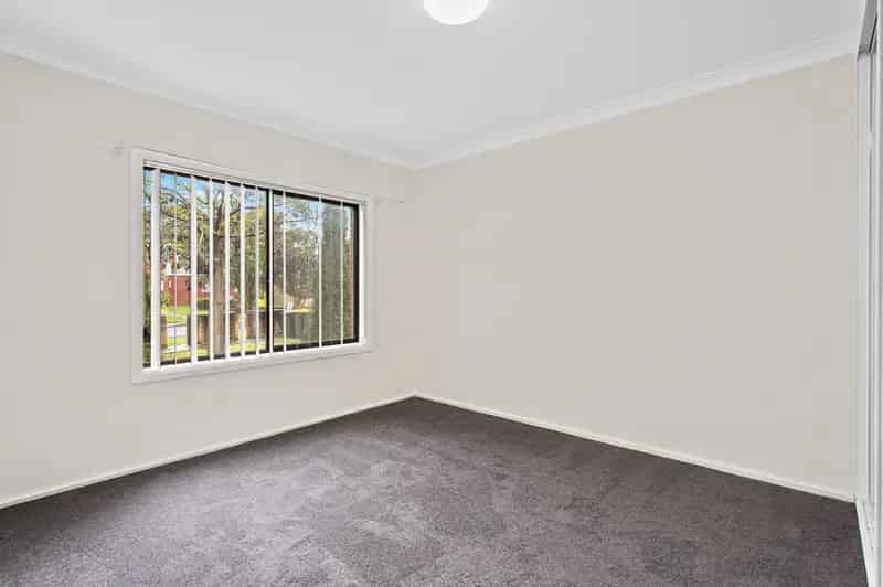 Real Estate For Lease - 1/5 St Lukes Avenue - Brownsville , NSW