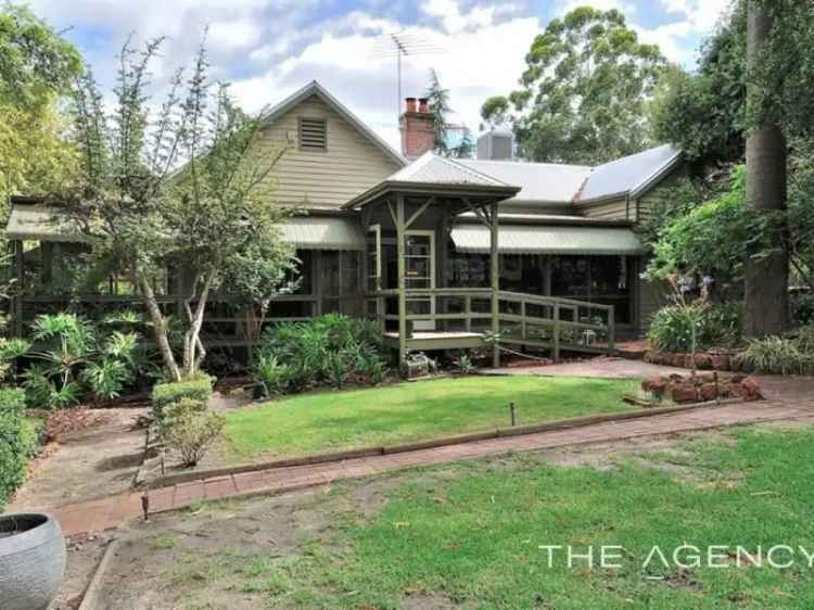 House For Sale in Shire Of Mundaring, Western Australia