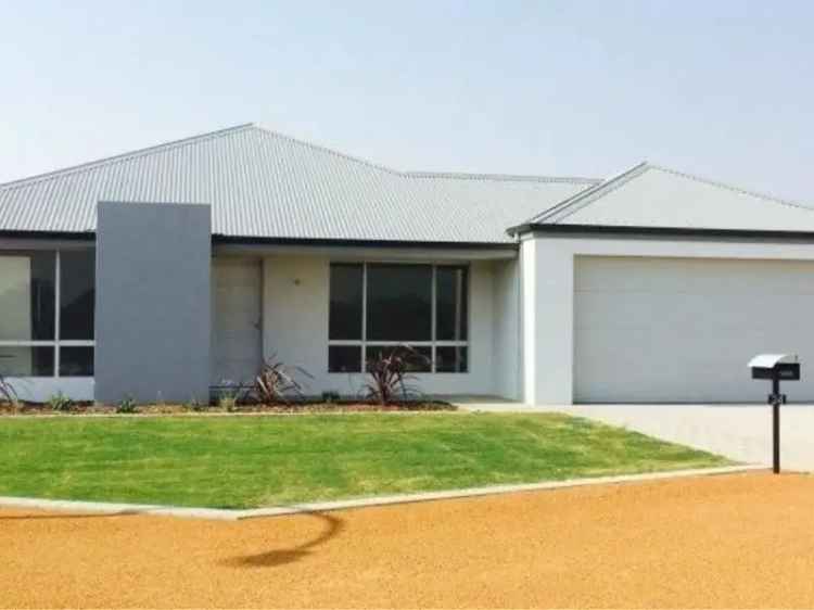 House For Sale in Geraldton, Western Australia