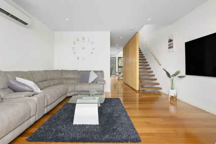 House For Sale in 43, Cornwall Place, Melbourne, Victoria