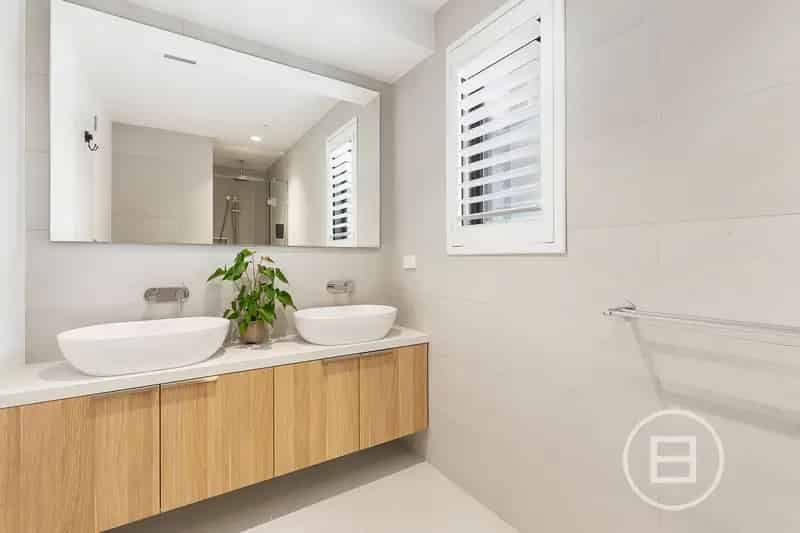 Apartment For Sale , 388, Hampton Street, Melbourne, Victoria