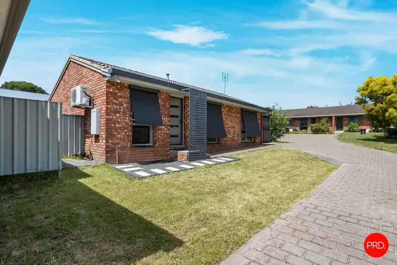 Currently Returning $350 A Week (4.8-5.07% Yield). Contemporary Low Maintenance Haven