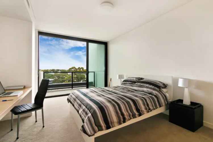 1 Room 263m2 Penthouse Apartment Camperdown Sydney