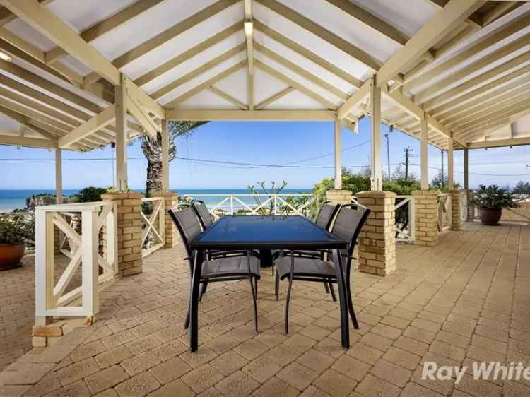 House For Sale in Geraldton, Western Australia