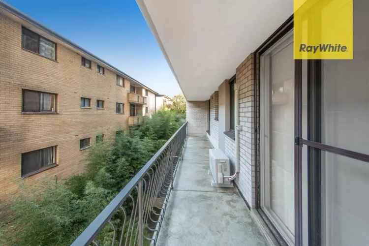 Spacious 2-Bedroom Unit 136m² Sydney