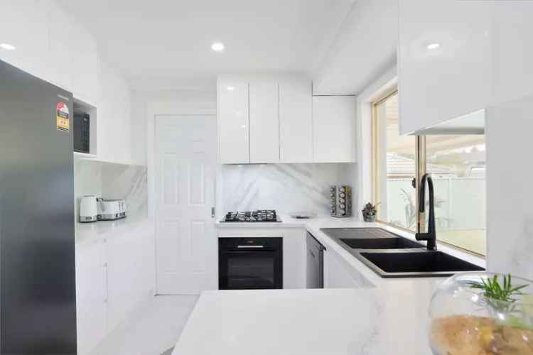 Stunningly Renovated Gem in Glenmore Park!