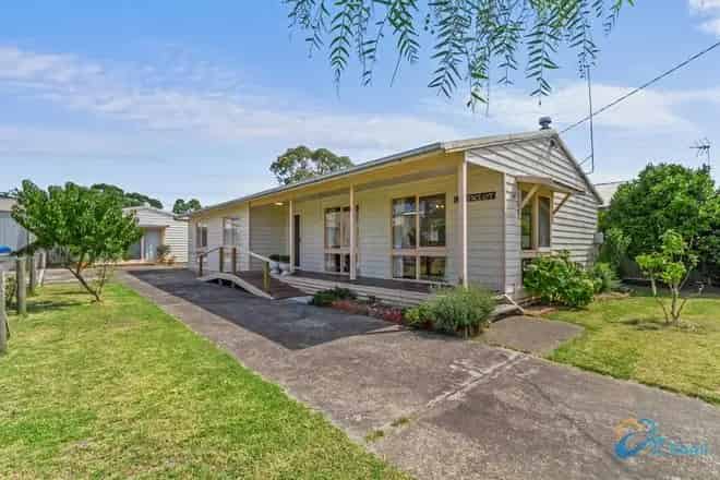 House For Sale , 49-51, National Park Road, Loch Sport, Victoria
