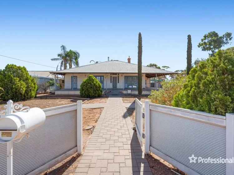 House For Sale in Kalgoorlie, Western Australia