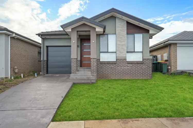 1 room house of 48 m² in Sydney