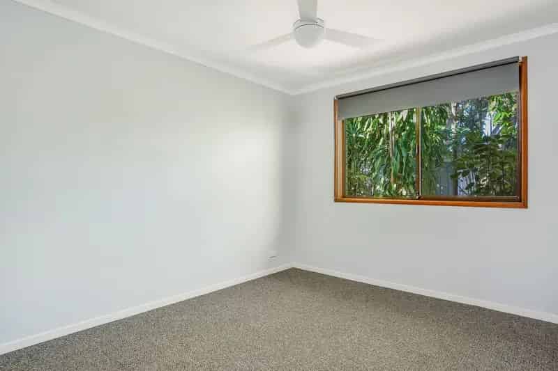Real Estate For Lease - 9 Illaroo Street - Palm Beach , QLD