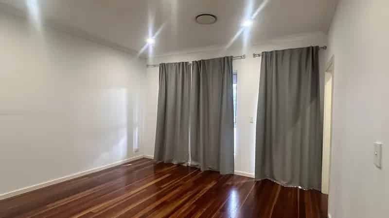 Inner West Modern Elegance - Spacious, Stylish & Ready to Impress
