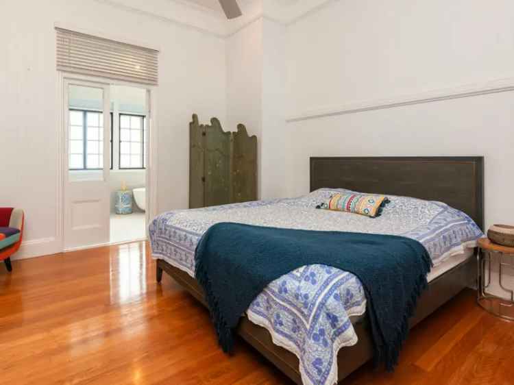 House For Sale in Brisbane City, Queensland