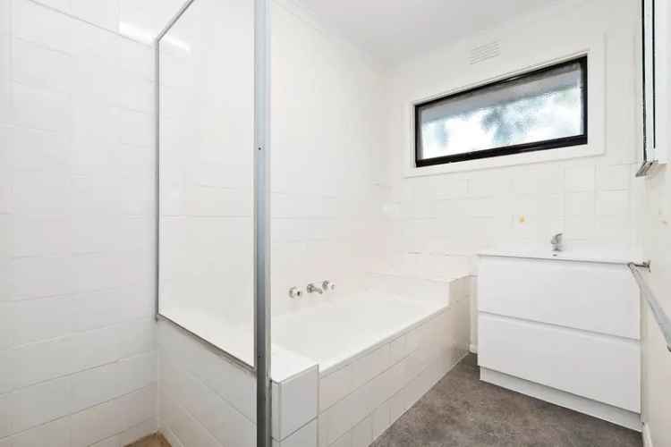 Rent 2 Bedroom Unit in Balwyn North with Private Courtyard and Garage