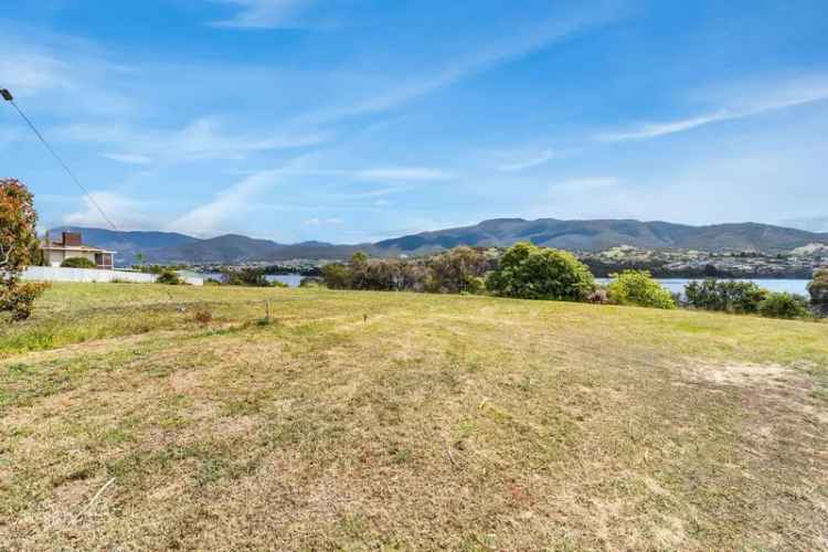 Buy land block with riverside views perfect for family home development