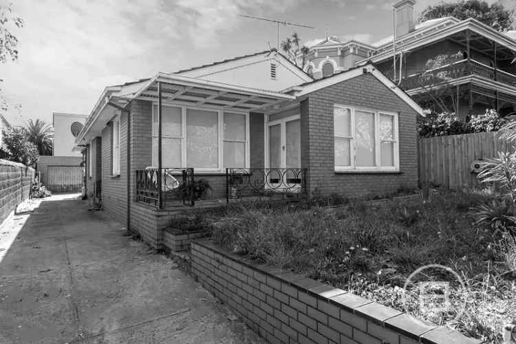 House For Sale in Melbourne, Victoria