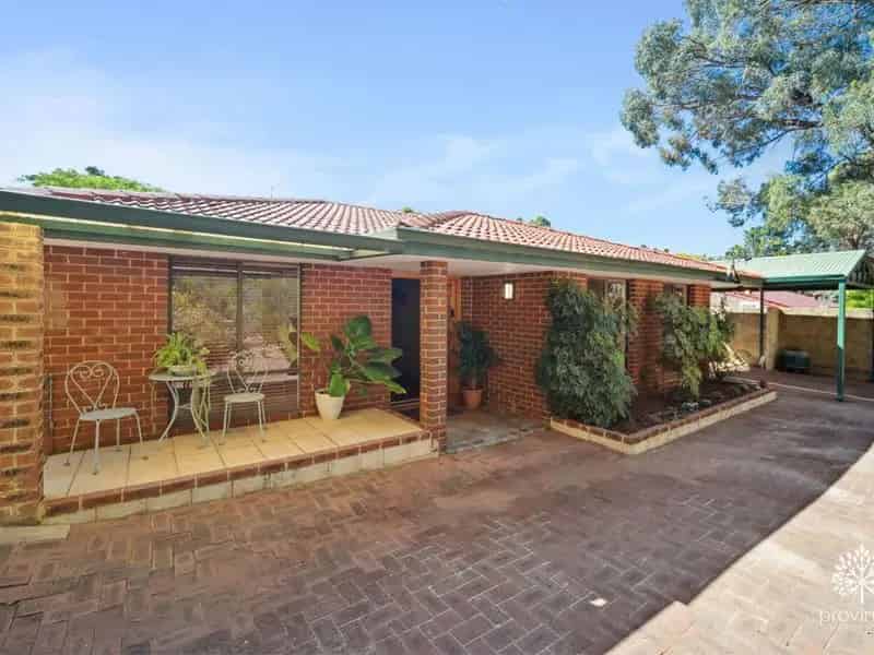 House For Sale , 45, Warlingham Drive, City Of Kalamunda, Western Australia